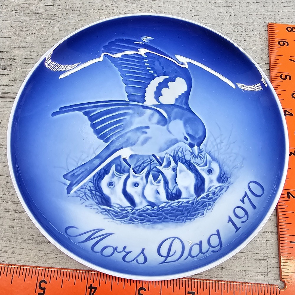Bing Grondahl Royal Copenhagen B&G 1970 Mothers Day SPARROW Limited Edition